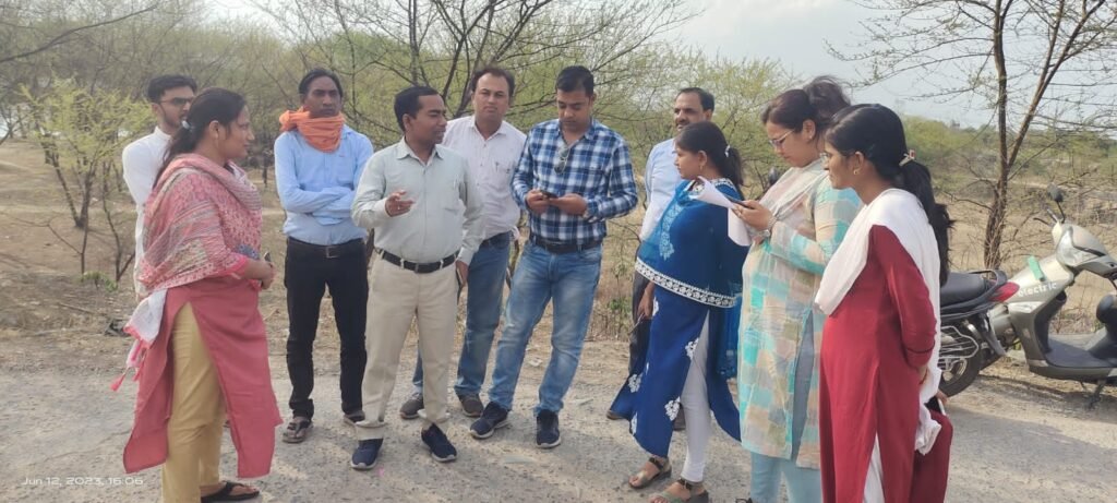 विकास तिवारी, पवन यादव का मेहनत लाया रंग देर ही सही पर जागी प्रशासन मेडिकल कॉलेज की जमीन का निरीक्षण करने आए जिले के ज्वाइंट क्लेक्ट्रर,,,किसी नेताओ ने नही ली सुध Console Corptech