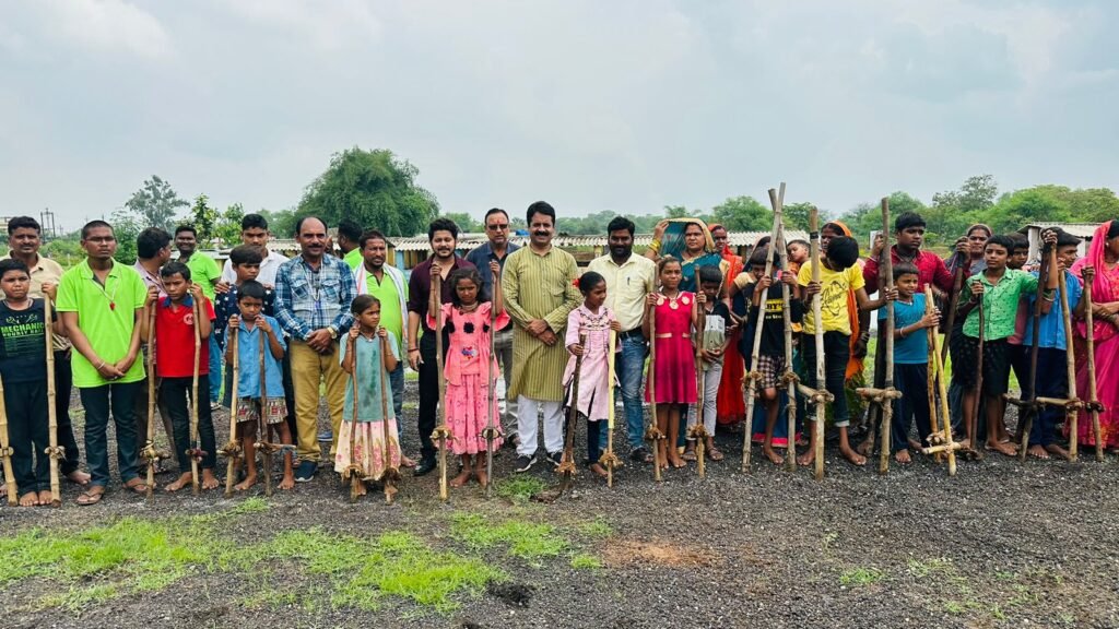 प्रदेश कांग्रेस कमेटी के सचिव इंजी. रवि पाण्डेय ने क्षेत्र वासियों को हरेली तिहार की बधाई और शुभकामनाएं दी ,, Console Corptech
