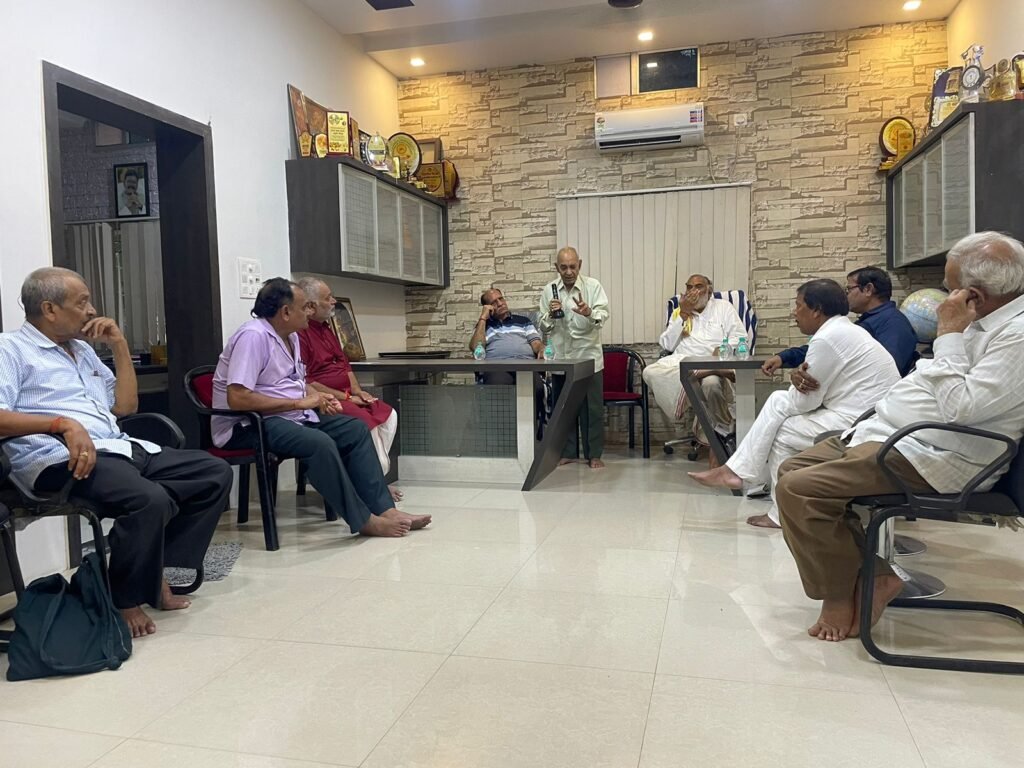 संस्कृत भाषा प्रचार प्रसार समिति एवं निराला साहित्य मंडल चांपा के द्वारा विश्व संस्कृत दिवस आयोजित किया गया। Console Corptech