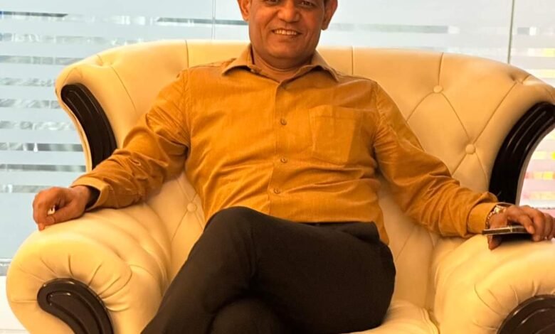 रेगिस्तान क्या, चलने वाली धूल भरी काली-पीली आँधी का सबक, मुश्किल के दौरान सिर झुकाकर उसका सामना करना चाहिए।” डांगी जी का संदेश Console Corptech