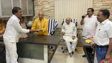 निराला साहित्य मंडल चांपा ने गरिमापूर्ण मनाई महाकवि तुलसीदास जी की जयंती कार्यक्रम,,,महाकवि गोस्वामी तुलसीदास जी की वांग्मय विशाल -पं.हरिहर तिवारी Console Corptech