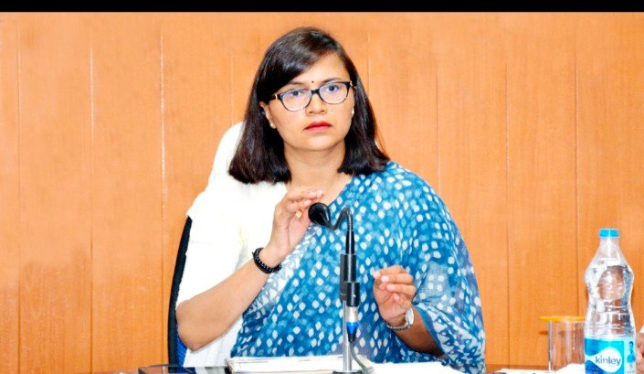 निरीक्षण कर त्रुटिरहित करें गिरदावरी के कार्य - कलेक्टर ,समय सीमा की बैठक में कलेक्टर ने की विभागीय कार्यों की समीक्षा,,गौठनों में आजीविकामूलक गतिविधियां करें संचालित Console Corptech