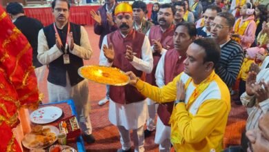 वैष्णोंदेवी, हरिद्वार, अमृतसर यात्रा दर्शन उपरांत<br>भैरवनाथ विदाई कन्याभोज सम्मान समारोह का हुआ आयोजन,,पेंट्रीकार के बिना भी श्रद्धालुओं ने यात्रा पर जमकर उठाया लुफ्त,,आयोजन समिति ने व्यवस्था में कोई कमी नहीं की यात्री रहे खुश ,, Console Corptech