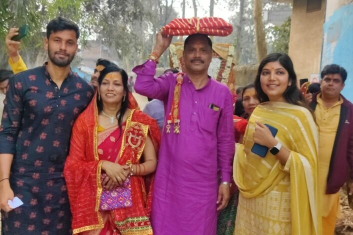 नारायणी धाम सेवा समिति द्वारा मनाया जा रहा है श्री रानी सती दादी मंदिर का प्रथम वार्षिक उत्सव ,,तीन दिवसीय दादी भागवत का होगा आयोजन 12 से 14 फरवरी तक होंगे विभिन्न आयोजन ,,,,,,निकली भव्य शोभा यात्रा गायत्री मंदिर बिरगाहनी चौक से दादी मंदिर लच्छनपुर तक हजारों श्रद्धालु हुए शामिल ,,, Console Corptech
