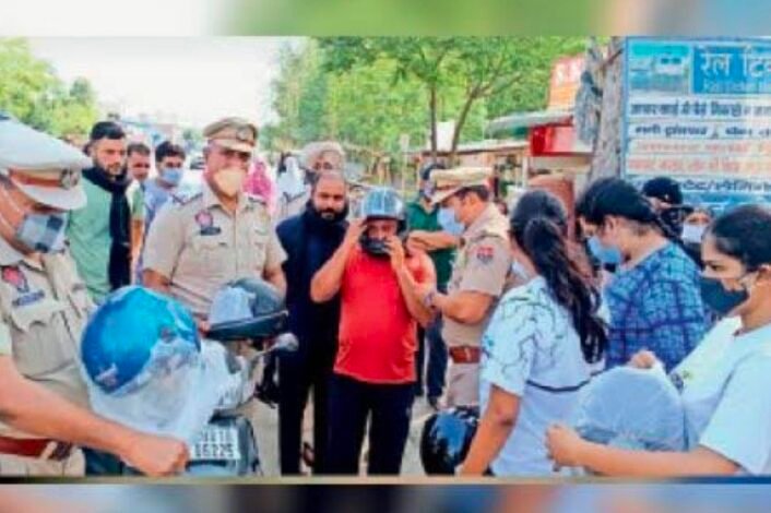 रक्षा बंधन पर जांजगीर चांपा पुलिस की अभिनव पहल ''एक हेलमेट भाई के नाम'' आपरेशन उपहार Console Corptech