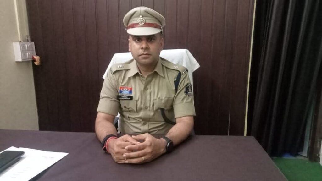 रक्षा बंधन पर जांजगीर चांपा पुलिस की अभिनव पहल ''एक हेलमेट भाई के नाम'' आपरेशन उपहार Console Corptech